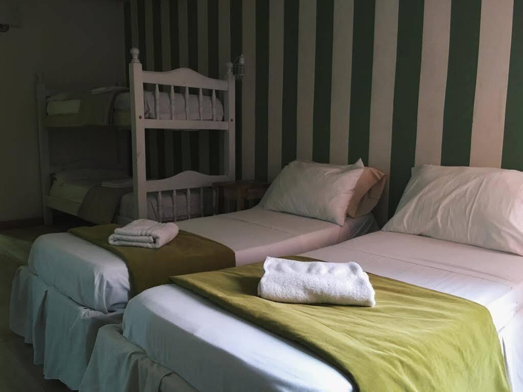 בואנוס איירס V&S Hostel Boutique מראה חיצוני תמונה